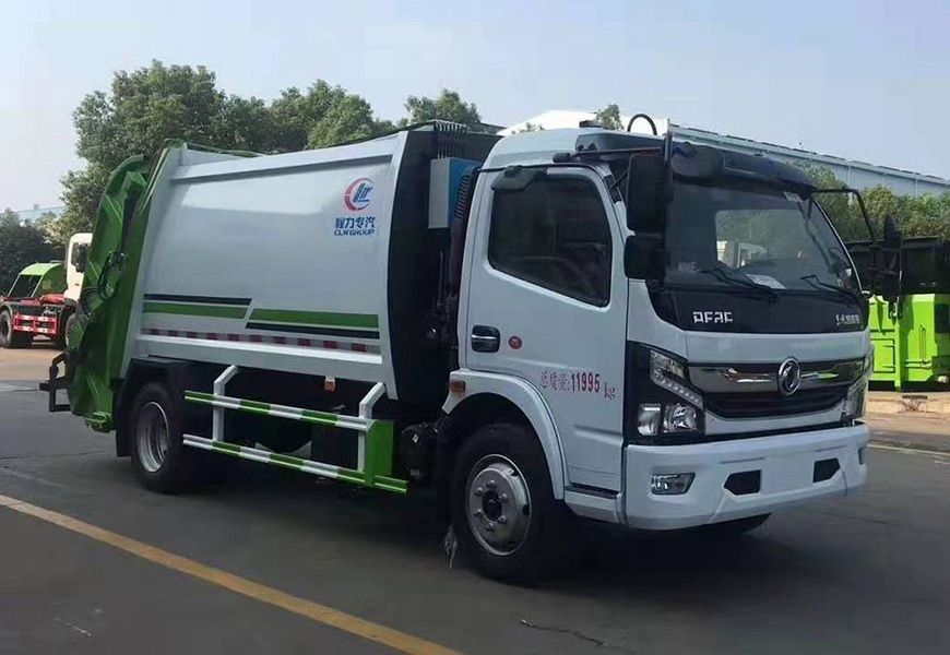 東風凱普特壓縮垃圾車側(cè)面圖