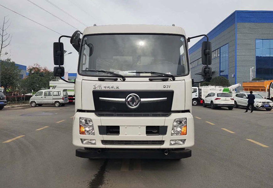 東風(fēng)專底國(guó)六單發(fā)抑塵車(chē)