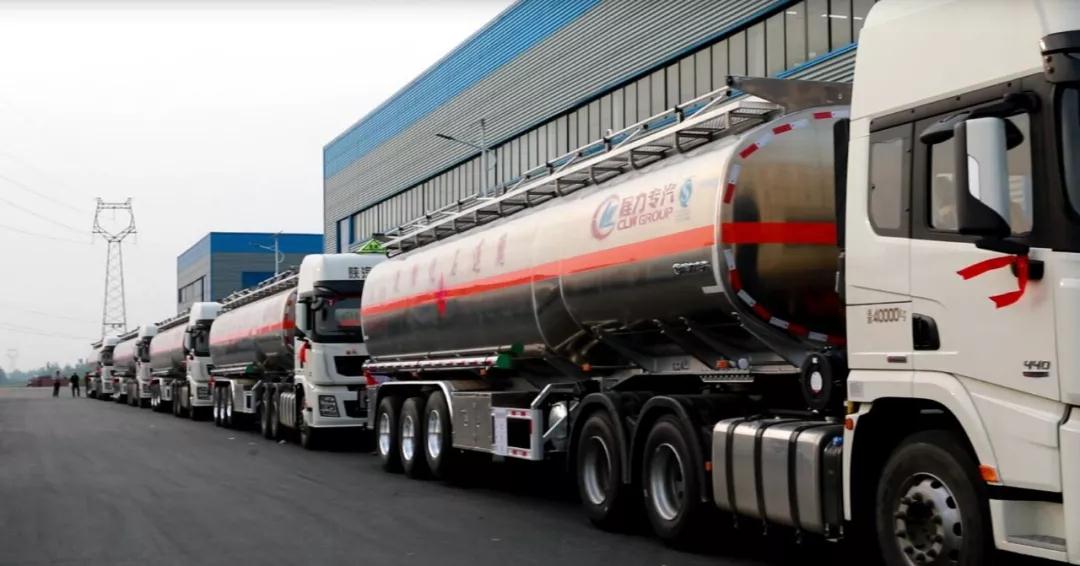 程力危化車制造公司新型輕量化全鋁合金?；\輸車成行業(yè)驕子