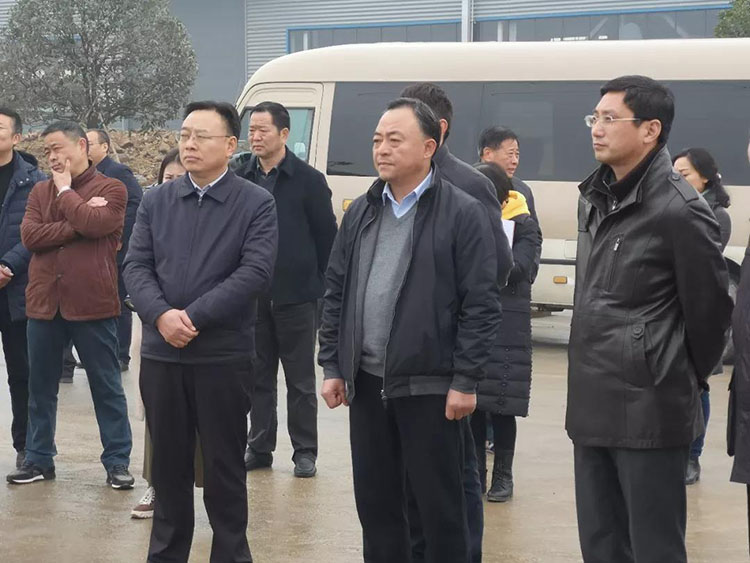 隨州市委、市人大代表團(tuán)蒞臨程力集團(tuán)商用車(chē)產(chǎn)業(yè)園視察